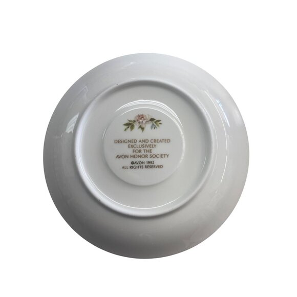 Vintage Avon 1992 Honor Society Tea Cup & Saucer Set With Floral & Portrait Desi - Picture 9 of 11